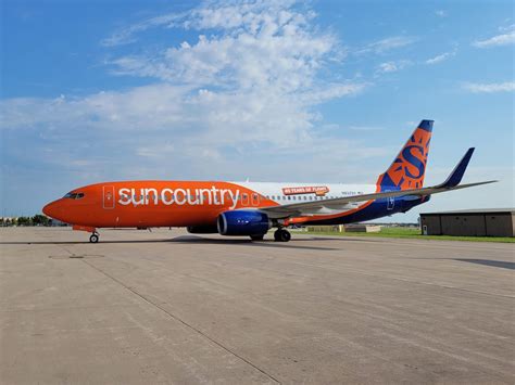 Sun Country Expands With B737 900ers