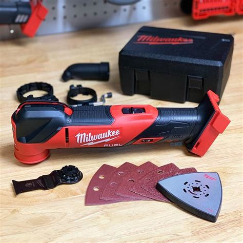 Milwaukee M Fmt X M Fuel V Multi Tool Kit Ah Ah Batteries