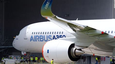 Airbus Presenta El Primer Avi N A Xwb Listo Para Vuelos De Pasajeros