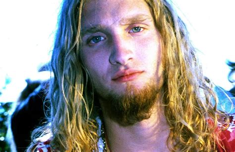 V Deos Incr Veis Para Recordar Layne Staley Vocalista Dos Alice In