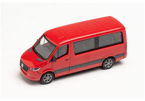 Herpa Mercedes Benz Sprinter Bus Flachdach Rot