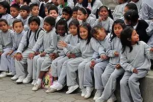 Uniformes Escolares En Ecuador Ministerio De Educaci N Elyex