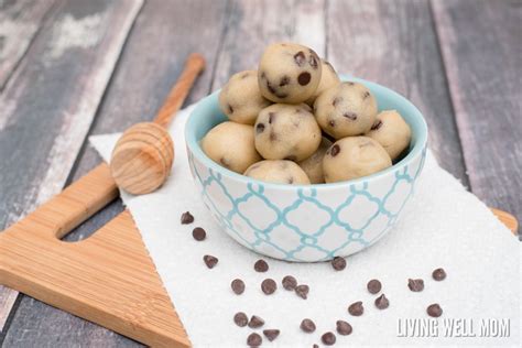 Paleo Cookie Dough Bites