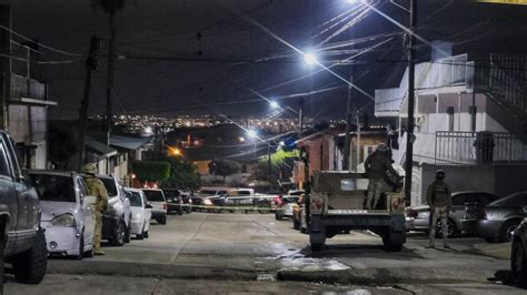 Abandonan Cuerpos Envueltos En Cobijas Esquina