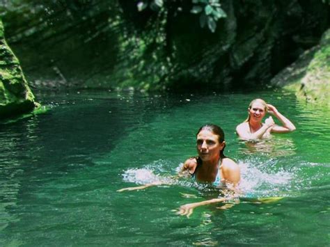 Explore Caves At Lago Bayano Panama Travel Unlimited