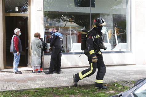 Fotos Sofocan un incendio en un piso de Gijón El Comercio Diario de