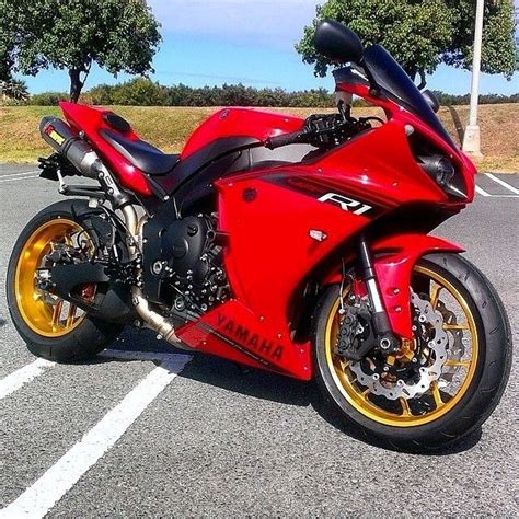 Red Yamaha R1 Bike Motorcycle