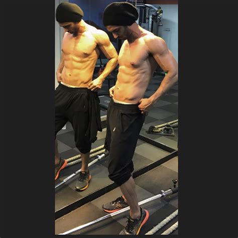 Shirtless Bollywood Men Sushant Singh Rajput S Alleged Nude Shot In Drive