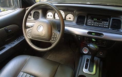 2003 Mercury Marauder Pictures - 18 Photos | Edmunds