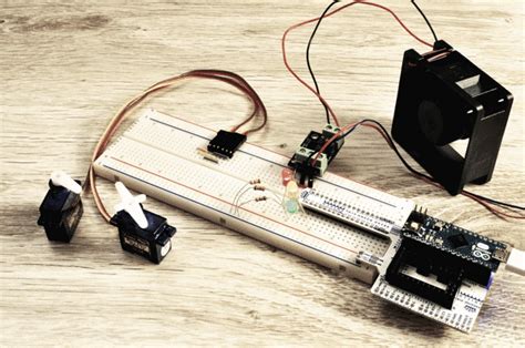 Cómo programar Arduino Pro Mini con Arduino Uno y ArduShield sin los