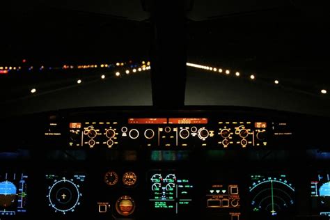 1,638 Airplane Cockpit Night Images, Stock Photos, 3D objects ...