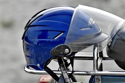 Kostenlose Bild: Helm, Moped, Motorrad, Kunststoff, Schutz, Kleidung ...