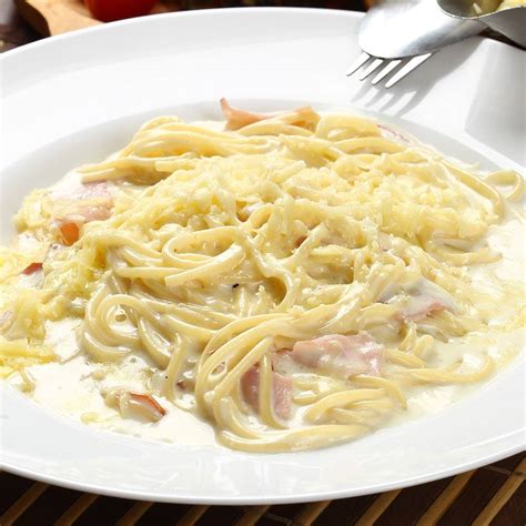 Spaghete Penne Carbonara Restaurant L Incontro