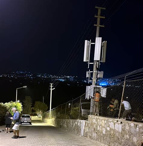 Bitezde Gece Yar S Baz Istasyonu Gerginli I Vatanda Lar Tepkili