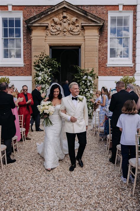 Pynes House in Upton Pyne: A Premier Wedding Destination 16