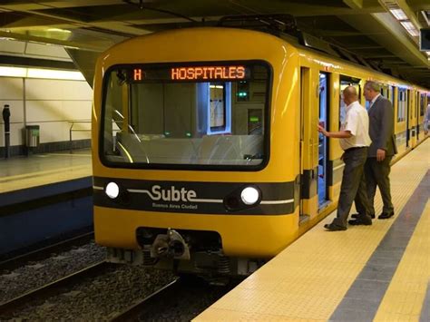 Trabajadores Del Subte Denuncian Que Metrovías Quiere Que Los Mayores De 60 Regresen A Sus