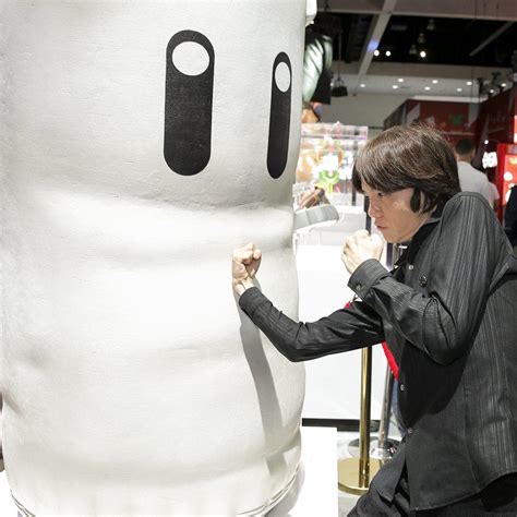 Sakurai Is About To Punch Masahiro Sakurai Know Your Meme