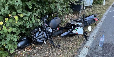 Zwei St Rze In Rapperswil Jona Sg Motorradfahrer Verletzt