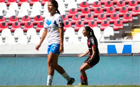 Liga MX Femenil Alison González convierte un golazo ante Rayadas