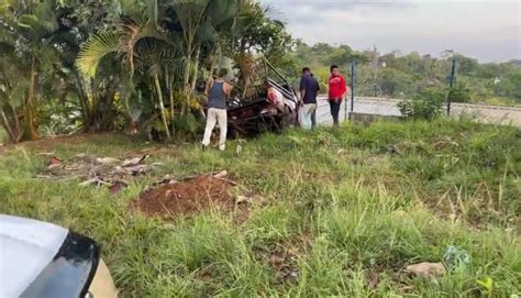 Dos jóvenes muertos y otros más heridos deja accidente en Yojoa