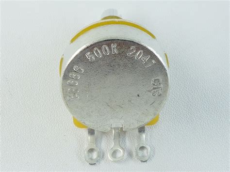 Allparts 500K Long Shaft Audio Potentiometer EP 0686