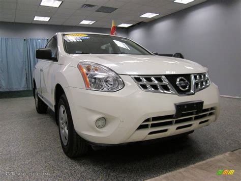 Pearl White Nissan Rogue S Awd Photo Gtcarlot