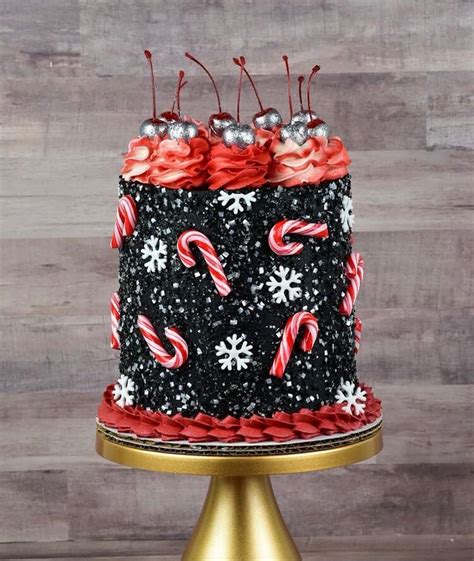 Awesome Christmas Cake Designs in 2020