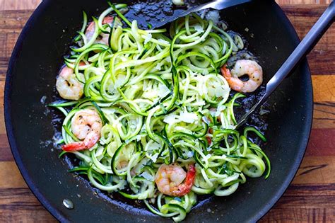 Lemon Garlic Shrimp Zucchini Pasta