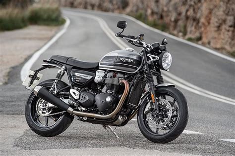 Triumph Speed Twin 2019 Road Test And Review BikeSocial Triumph