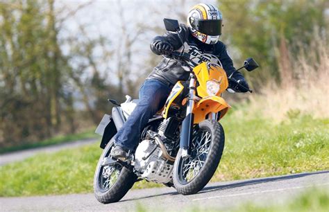 Sinnis Apache 250 2014 On Review Specs And Prices Mcn