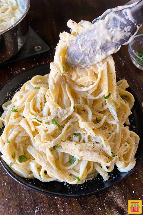 Easy Fettuccine Alfredo Recipe Sunday Supper Movement Fettuccine