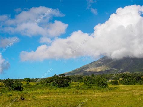 Pictures: mayon volcano philippines | Mayon volcano at Bicol. Philippines — Stock Photo ...