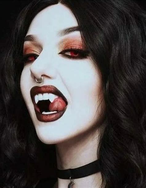 Tặng 5 cây son màu Nude hóa trang Halloween biến nàng thành ác nữ