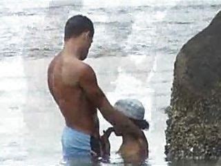 Flagra Na Praia Beach Fuck Hotntubes