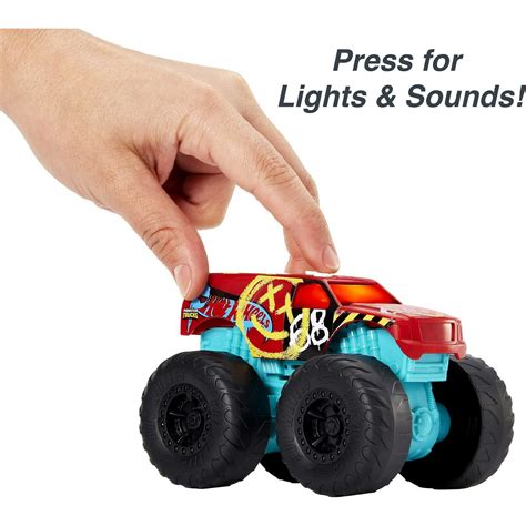 Miniatura Hot Wheels Monster Truck Roarin Wreckers Demberloy Drive