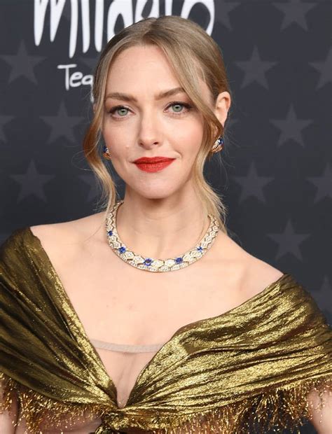 Amanda Seyfried Revealed What Happened When Her "Boobs Fell Out" In
