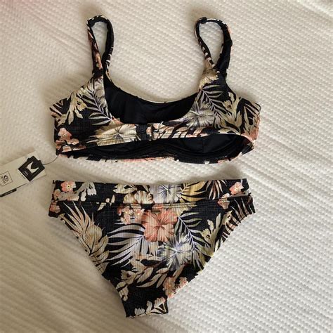 Floral Bikini Set Ripcurl Size M Bikini Top Depop