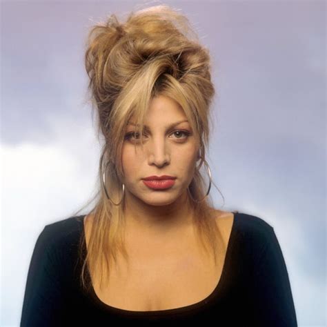 35 Fabulous Photos That Show Styles Of Taylor Dayne In The Late 1980s