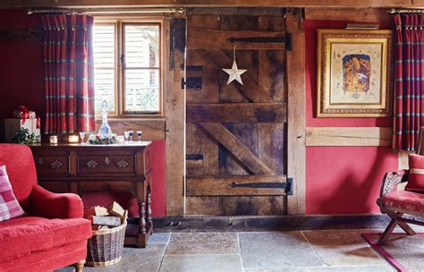 Christmas house: a renovated Tudor cottage | Real Homes