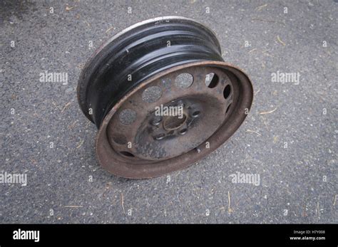 car steel wheel, rim Stock Photo - Alamy