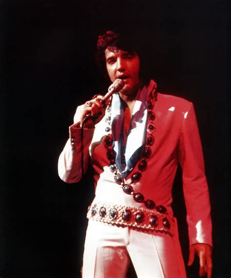 The World Of Elvis Jumpsuits 68 Pictures Of Elvis Presley Performing In His Iconic Jumpsuits