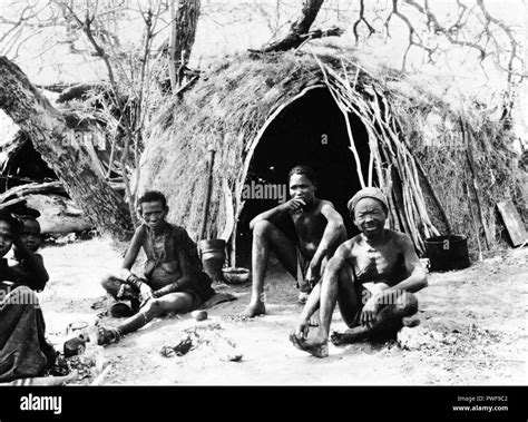 San bushmen Black and White Stock Photos & Images - Alamy