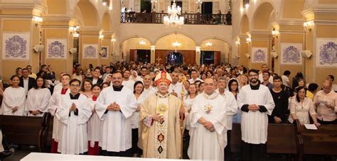 Dom Edmilson Celebra Tr Duo Pascal Na Catedral Diocese De Guarulhos