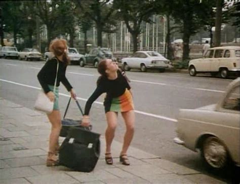 Imcdb Org Renault In Gef Hrlicher Sex Fr Hreifer M Dchen