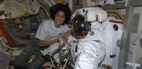 Astronaut Sunita Williams Ends her ISS Mission, Returns to Earth Today ...