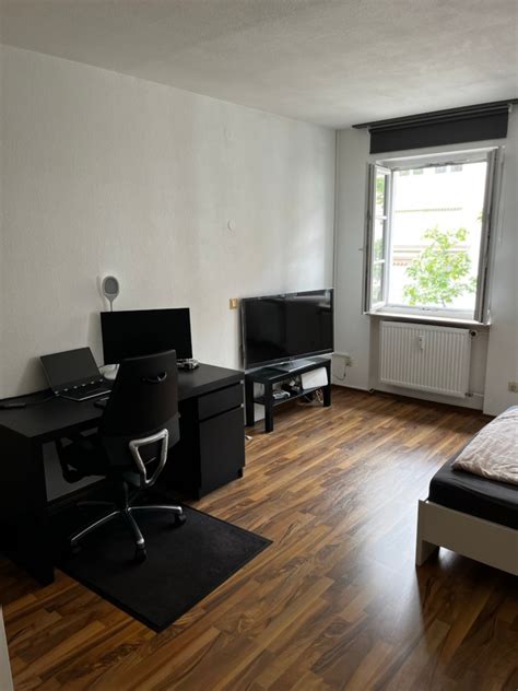 1 Zimmer Wohnung Im 2 OG Mit Perfekter Lage In Der Innenstadt Ost 1