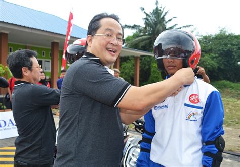 Yayasan Ahm Resmikan Safety Riding Lab Pusat Wahana Belajar