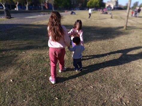 Fue la primera pareja gay en adoptar un bebé en la Argentina y hoy ya tiene tres hijos Cerró