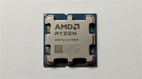 AMD Ryzen 7 7800X3D Test | CHIP