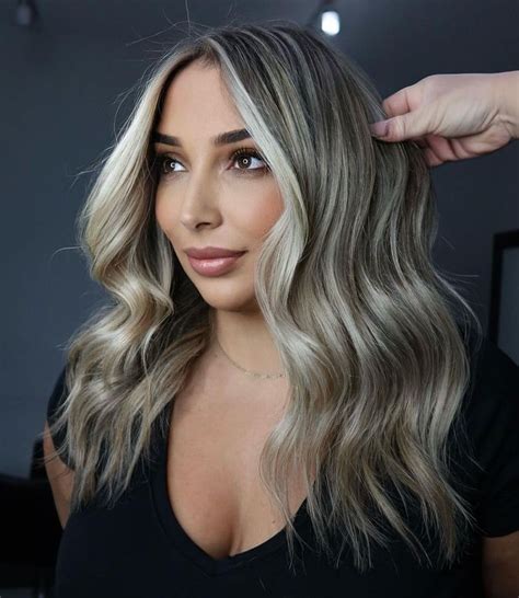 50 Blonde Highlights Ideas To Freshen Up Your Look In 2024 Dirty